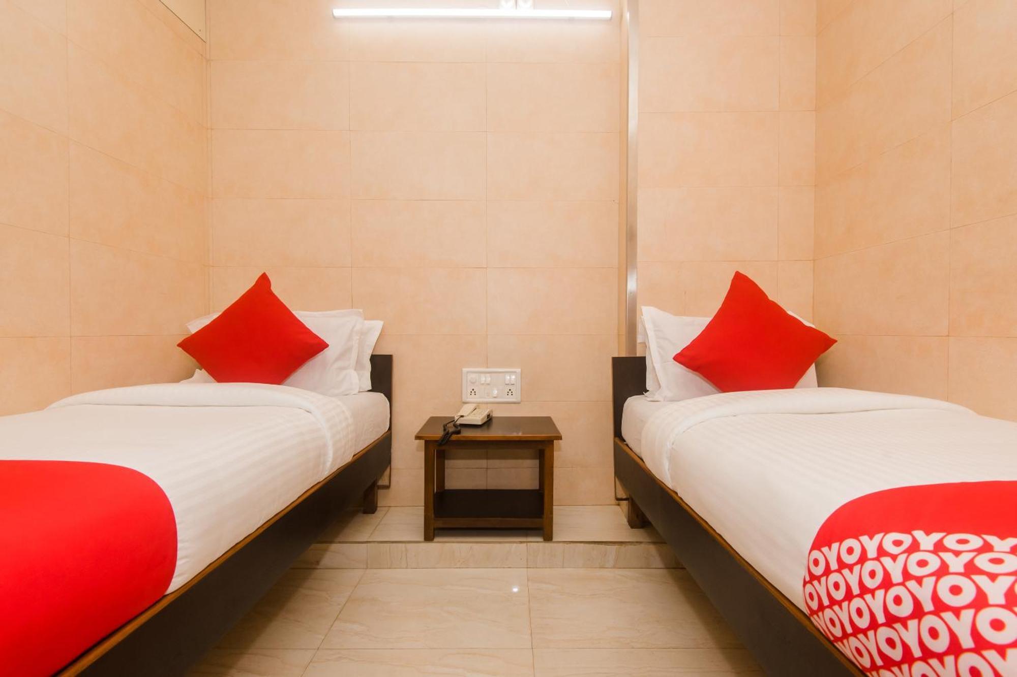 Hotel O Kamal Mumbai Kültér fotó