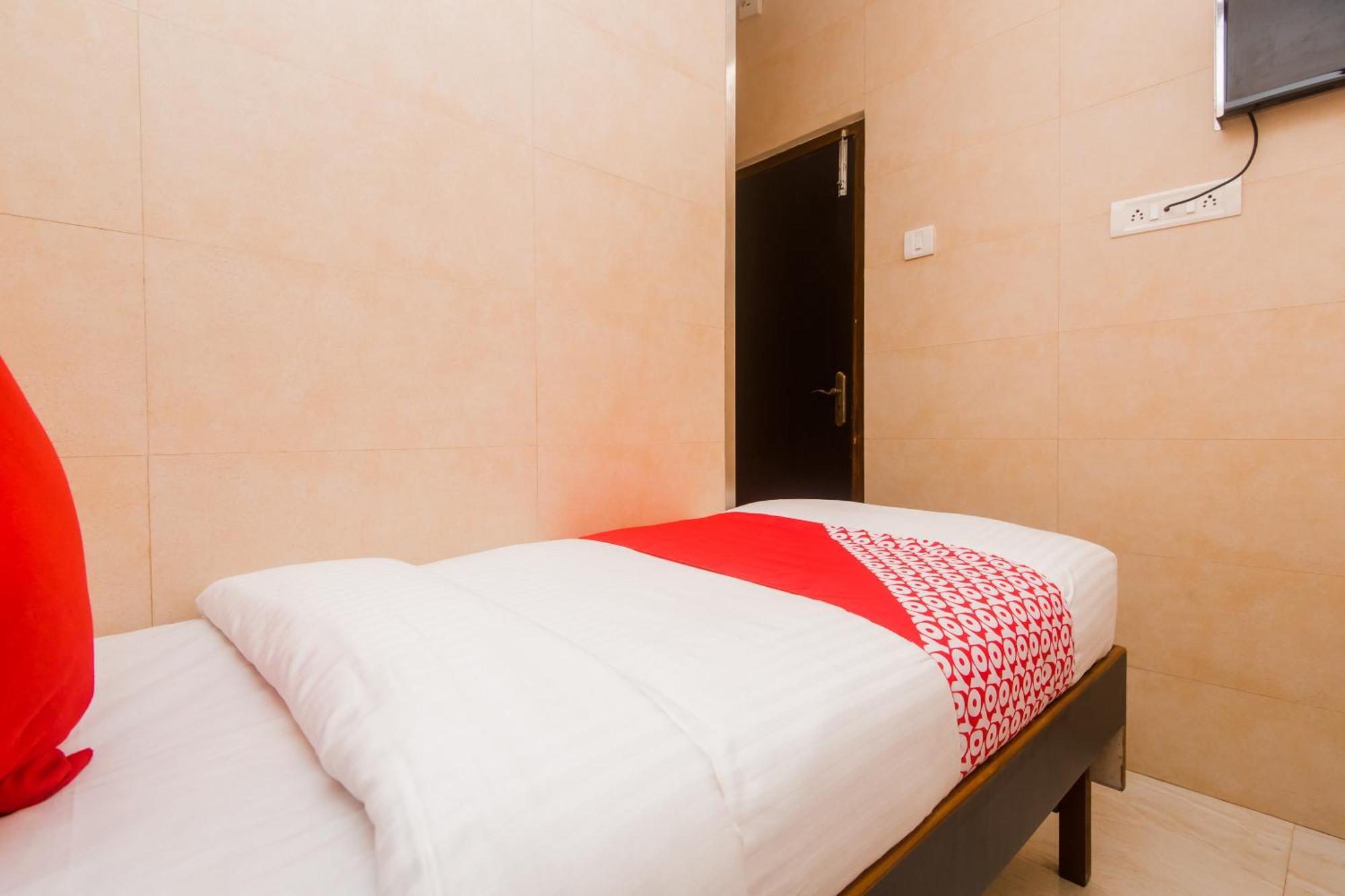 Hotel O Kamal Mumbai Kültér fotó