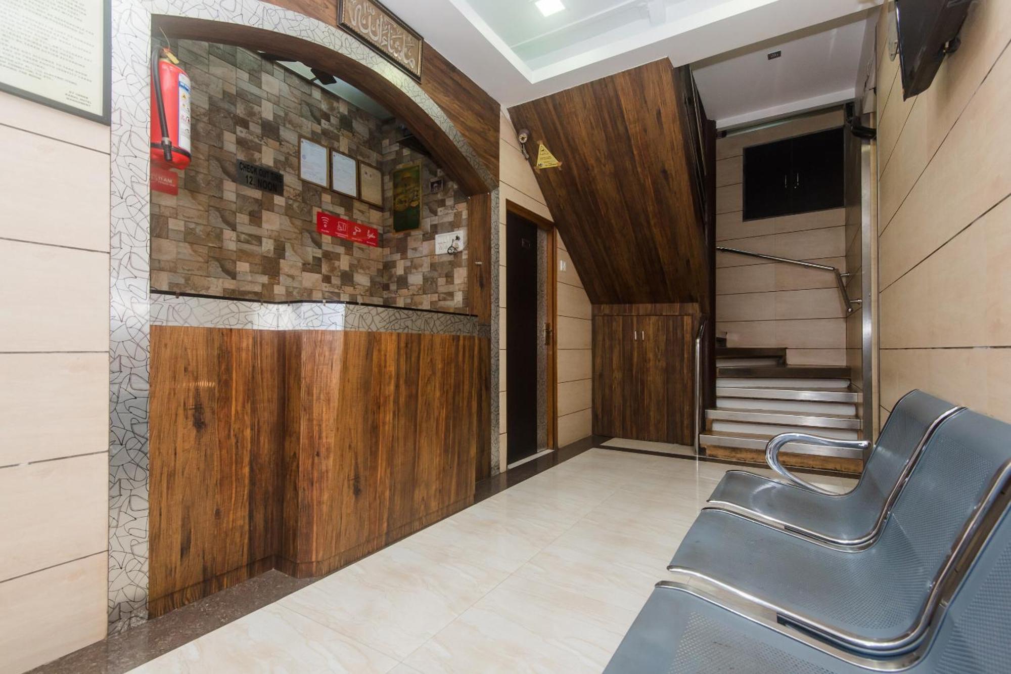Hotel O Kamal Mumbai Kültér fotó