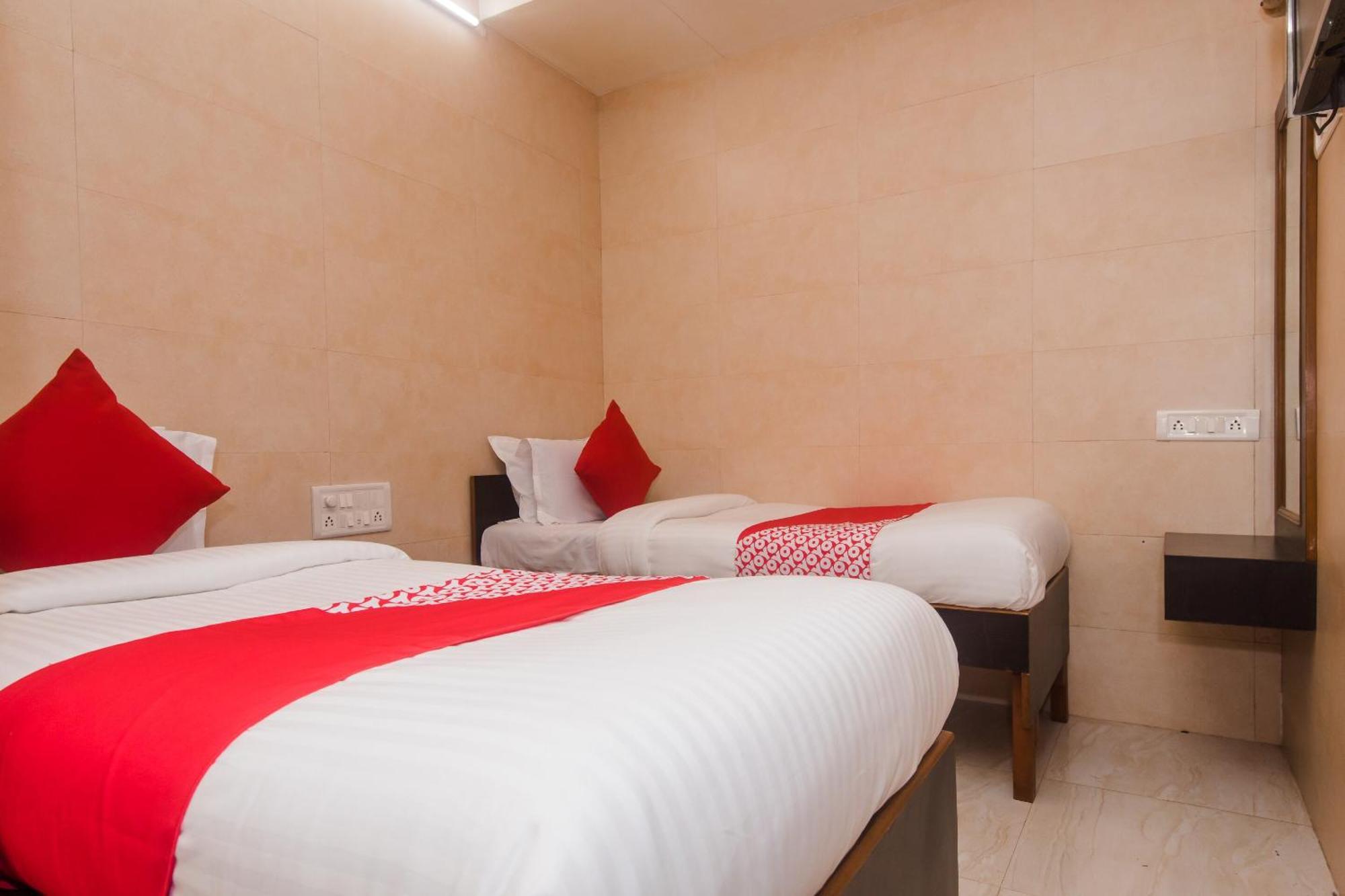Hotel O Kamal Mumbai Kültér fotó